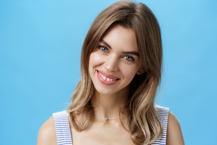 woman with diastema